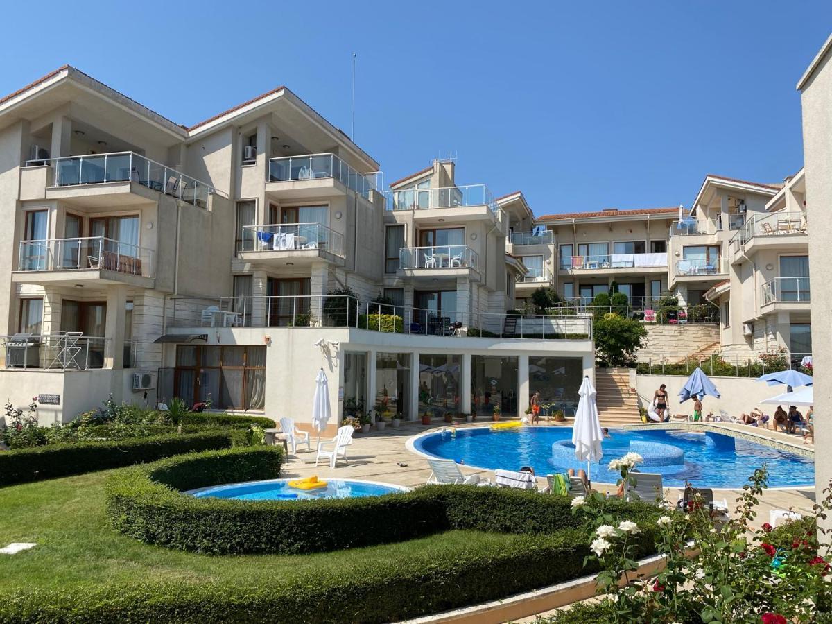 Beautiful Sun Village With Sea View Byala  Exterior photo